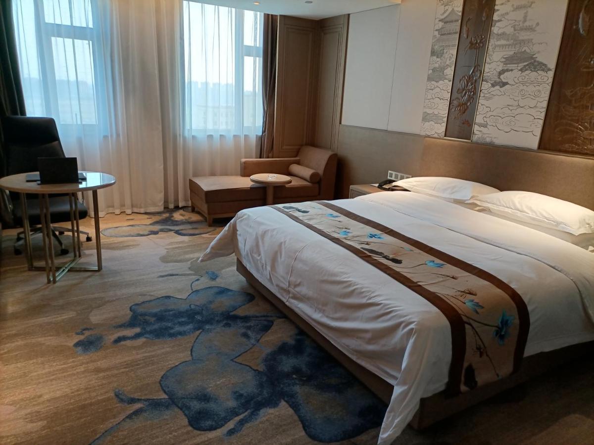 Baoying Jinling Hotel Exterior photo